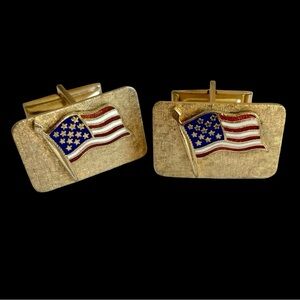 Vintage US American Flag Goldtone And Enamel Cuff Links Thirteen Stars